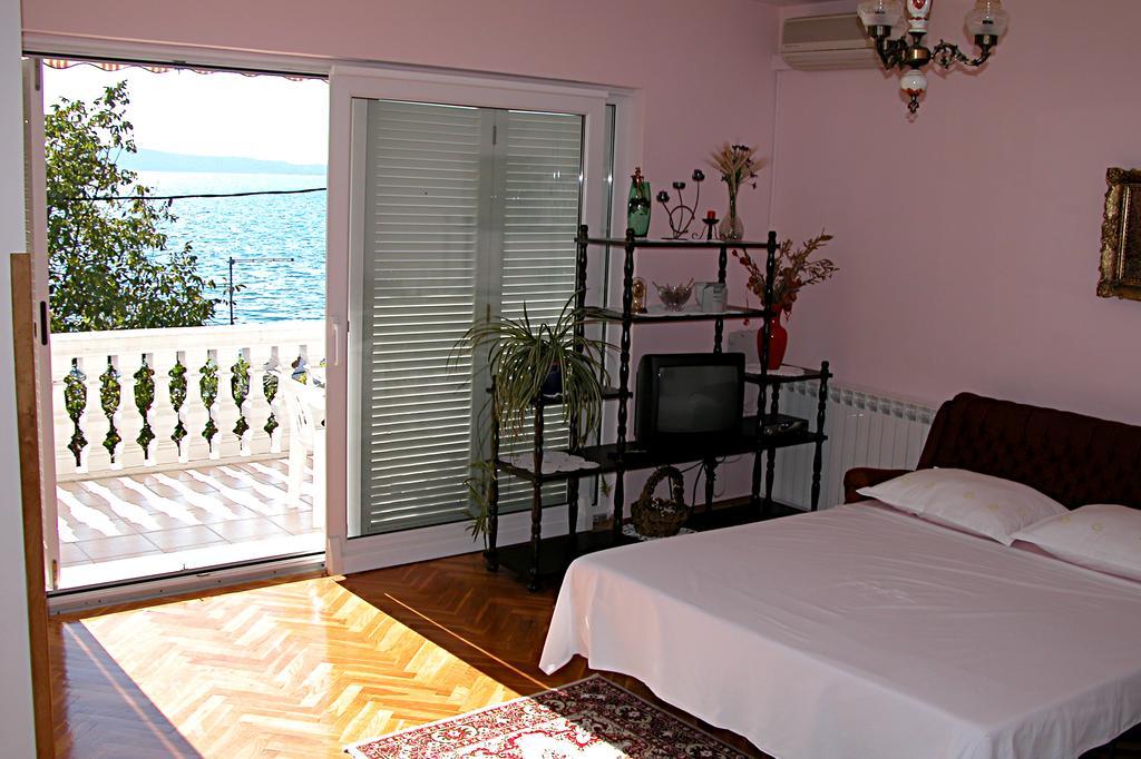 Edi + Minja Apartamento Brodarica  Exterior foto